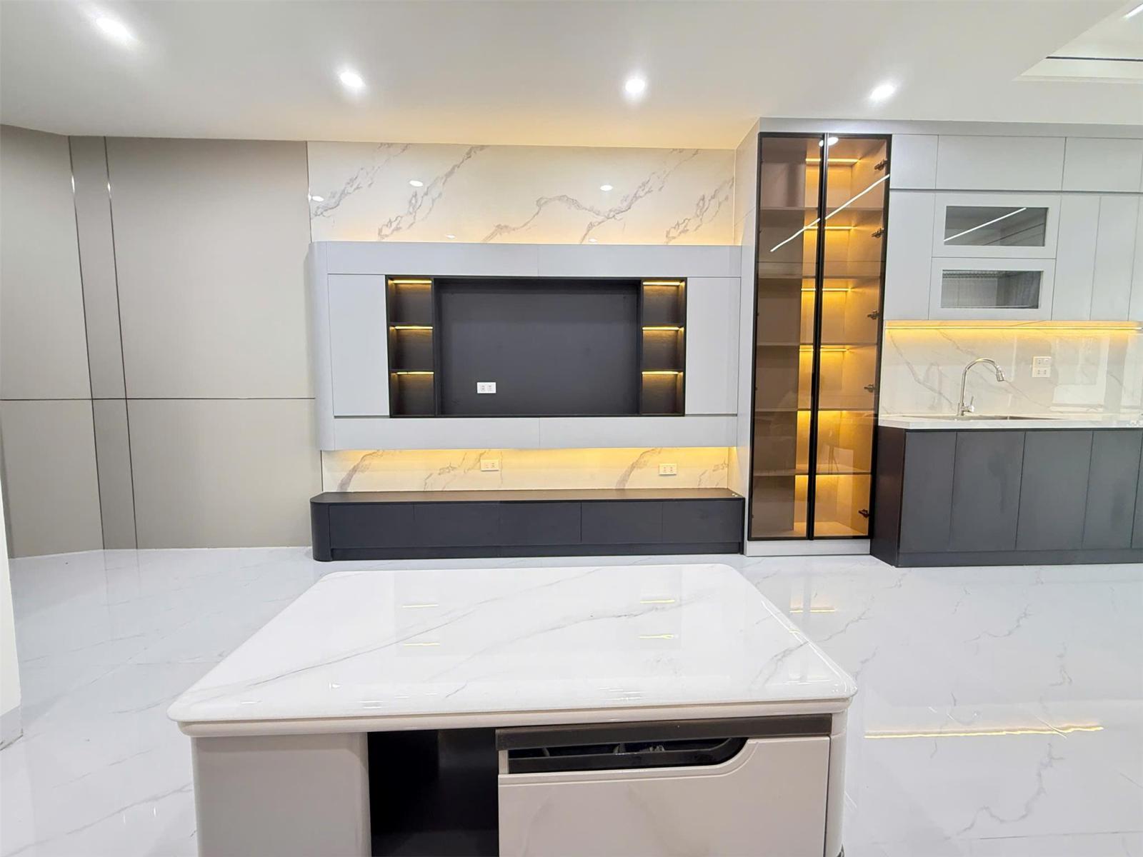 Bán Nhà Cạnh Công Viên 365 Kiến Hưng 50m² 7 Tầng Thang Máy Ở Sướng, Đầu Tư Lời Full Công Năng 15996322