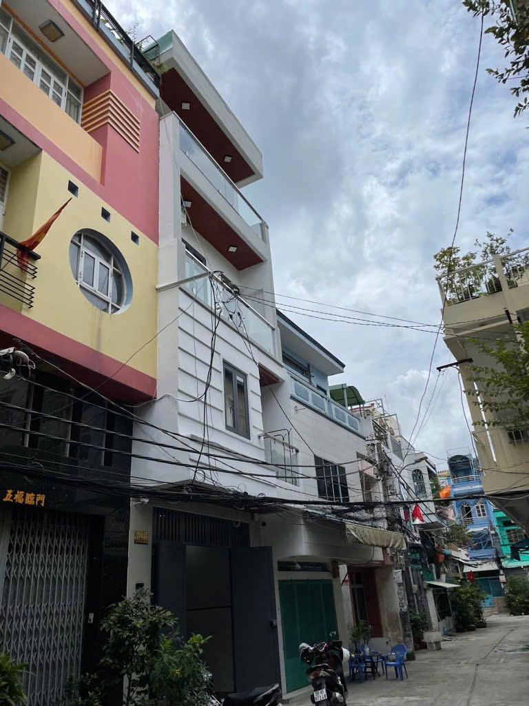 Nhà 3 tầng đẹp, Bình Trị Đông, Bình Tân 15996323