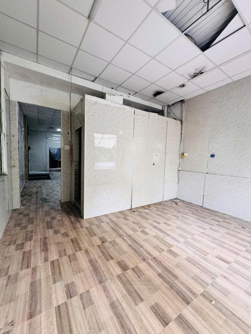 Bán nhà Mặt tiền Trần Thị Trọng ( Cống Lớ) - gần Phạm Văn Bạch, 5,2x20m, 2 Tầng, 13,5  tỷ. 15996337