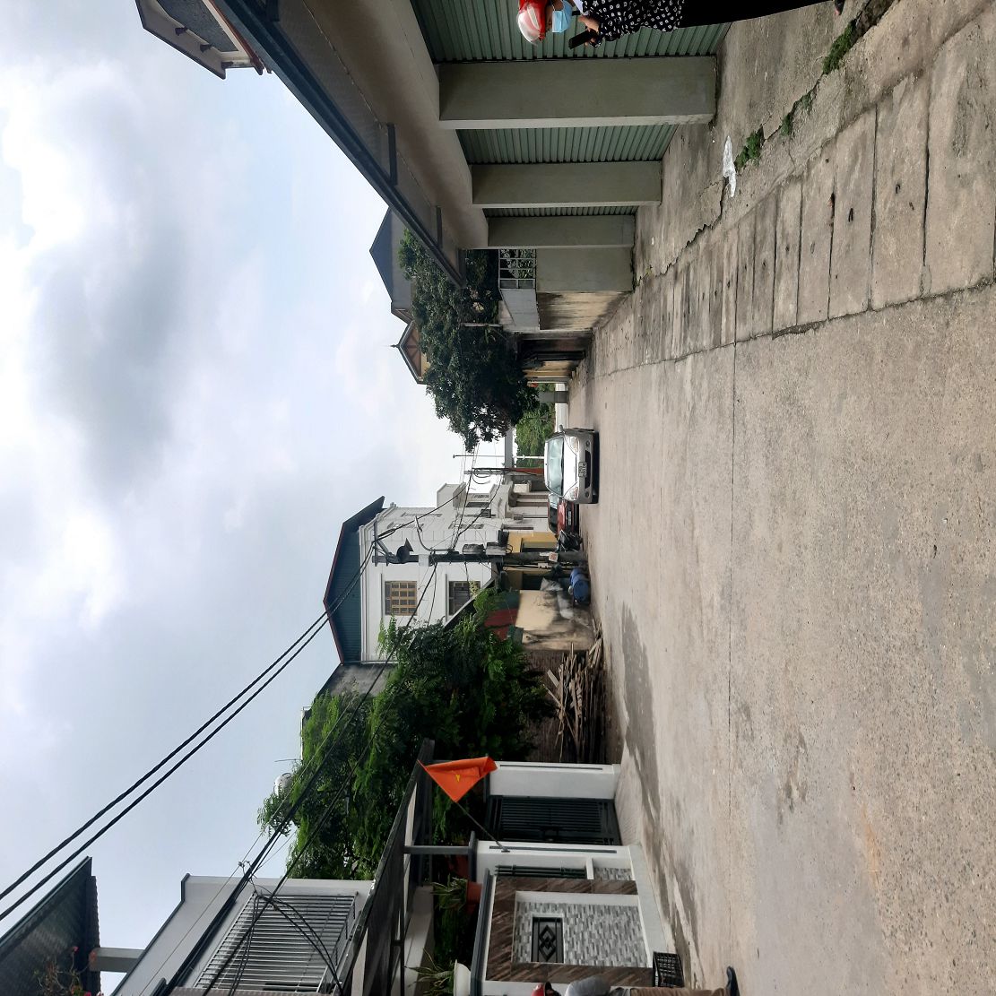 Bán đất 61m2 MT 4.2m ô tô tránh tại Trâu Quỳ, Gia Lâm giá hơn 8 tỷ. Lh 0989894845 15996365