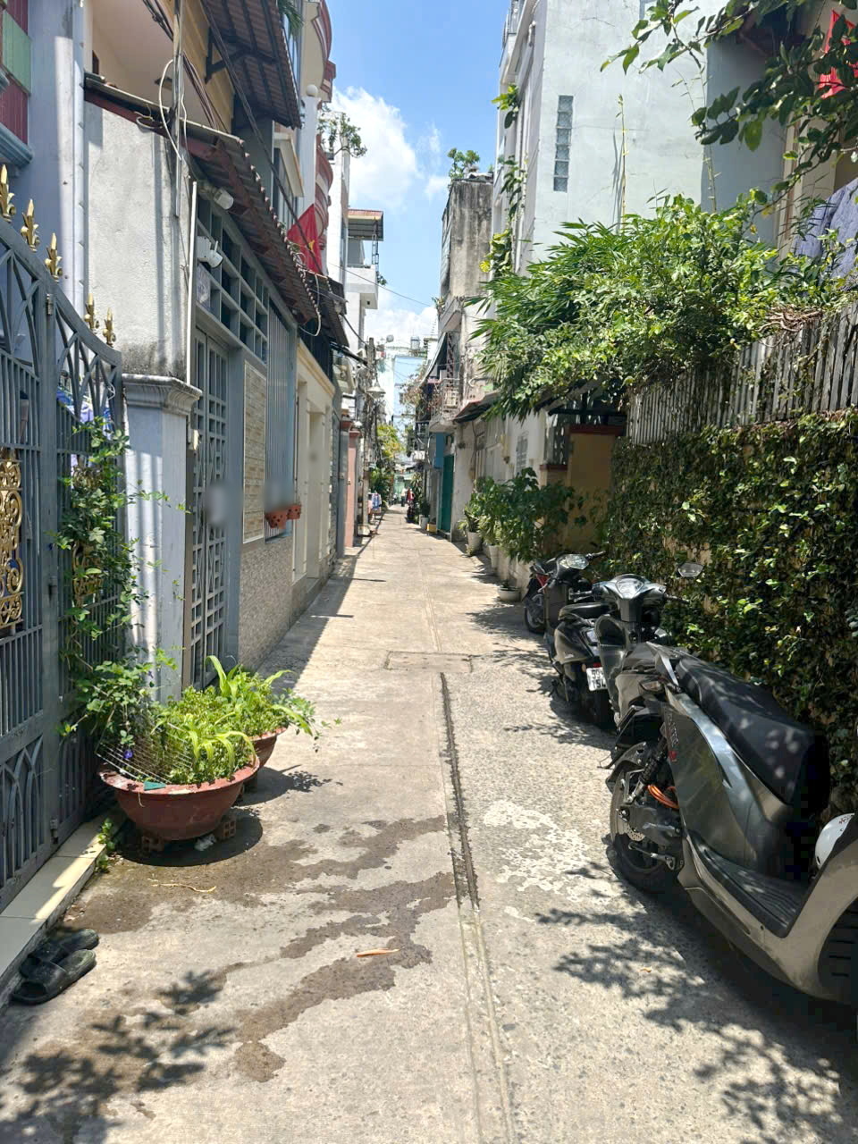 Nhà 50m2 2lầu/ST hẻm 154 Âu Dương Lân P3Q8 (P.Chánh Hưng) 15996385