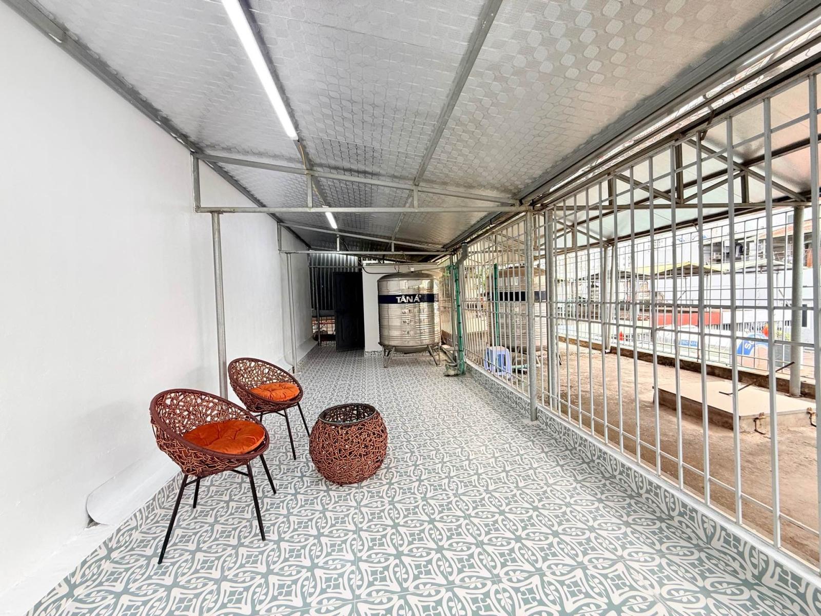 CHỈ 9.X TỶ SỞ HỮU NGAY CĂN NHÀ KHU VIP CẦU GIẤY, 36M2, FULL NỘI THẤT, Ở NGAY
 15996390