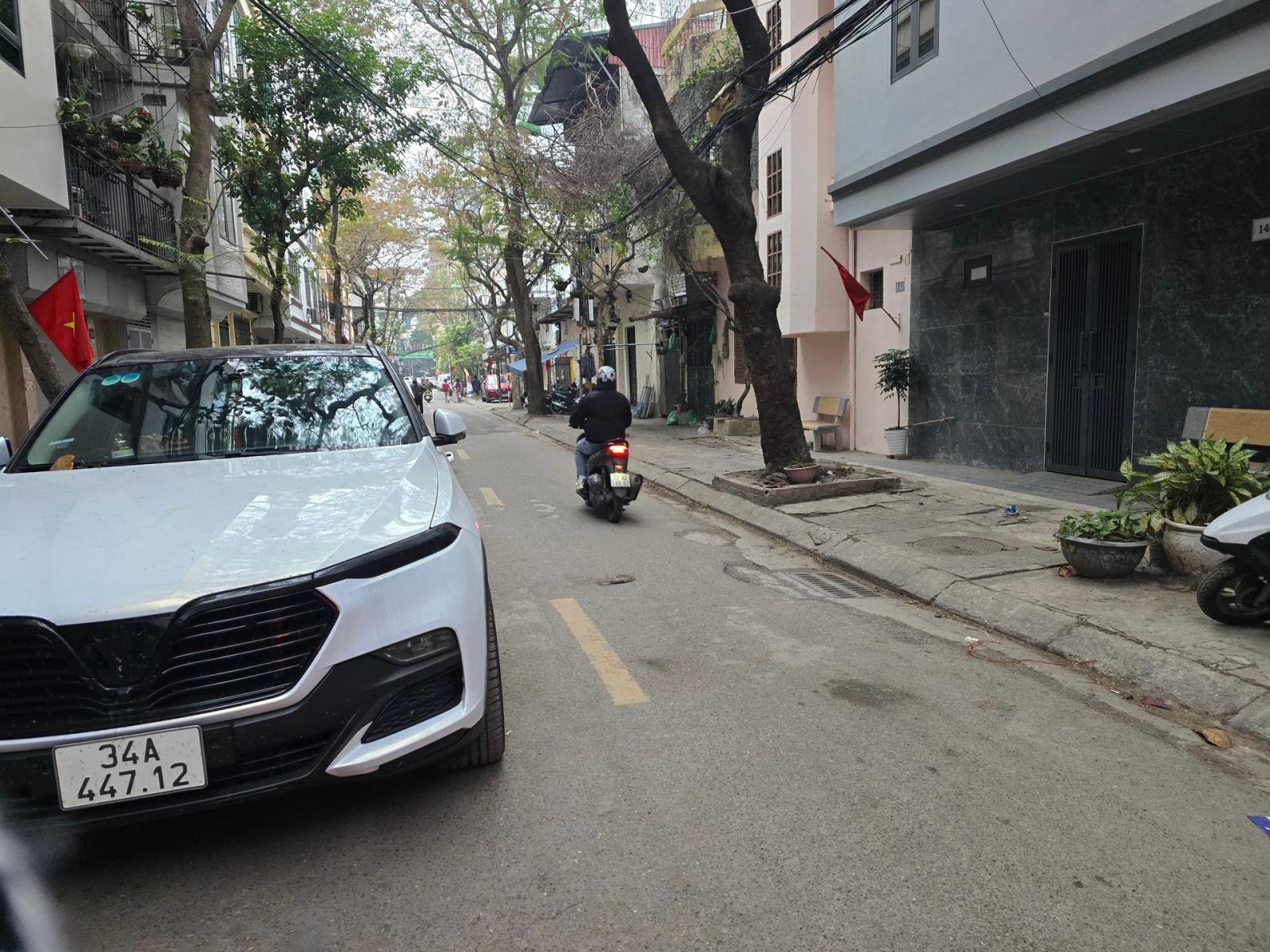 PHỐ RỘNG, NHÀ TO, NGÕ BA GÁC, GIÁ HƠN 9 TỶ PHỐ AN XÁ 15996395