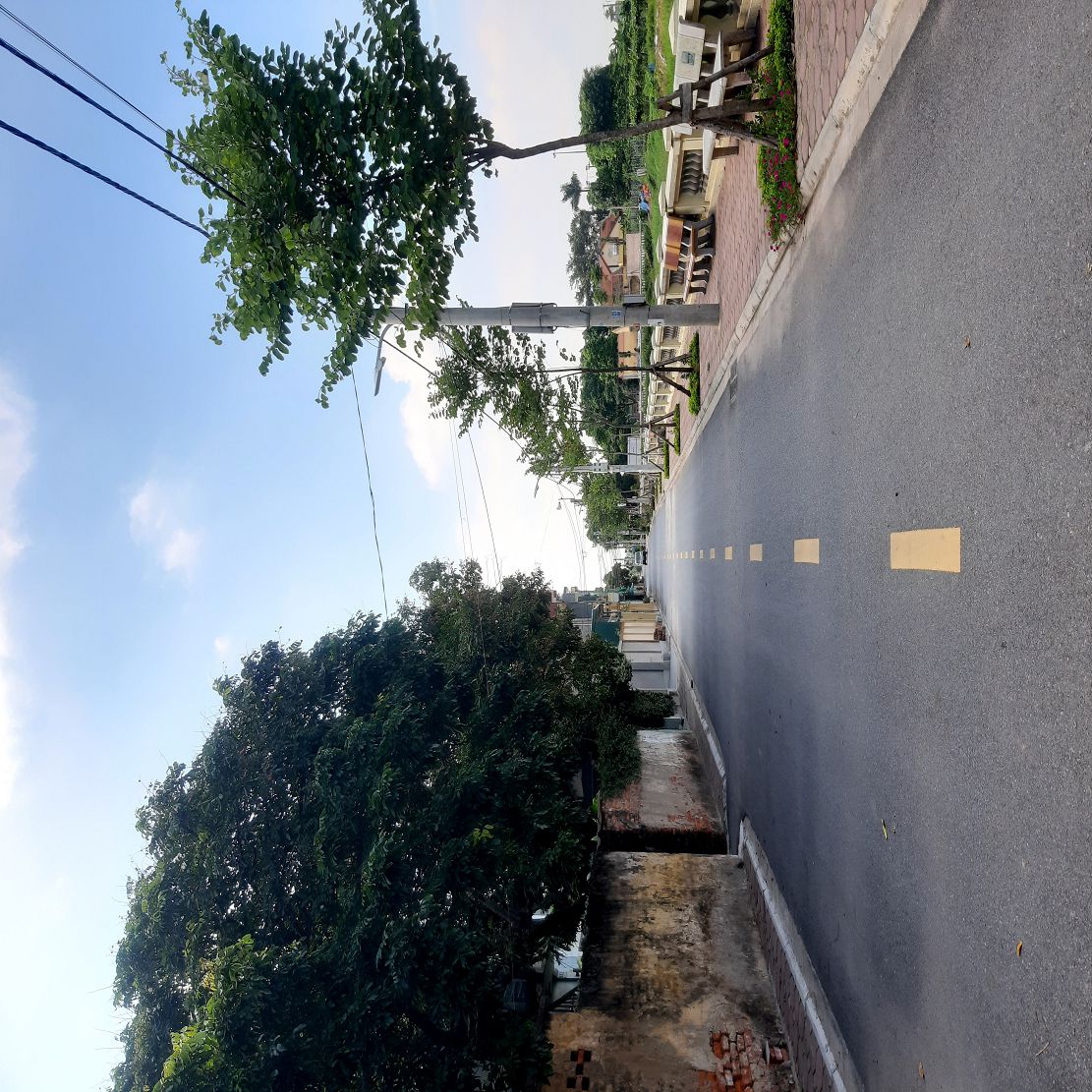 ⚡ 60m2 MT 4m 🚗 ô tô tránh 📍 Trâu Quỳ Gia Lâm hơn 8 tỷ ☎ 0989894845📞 15996408