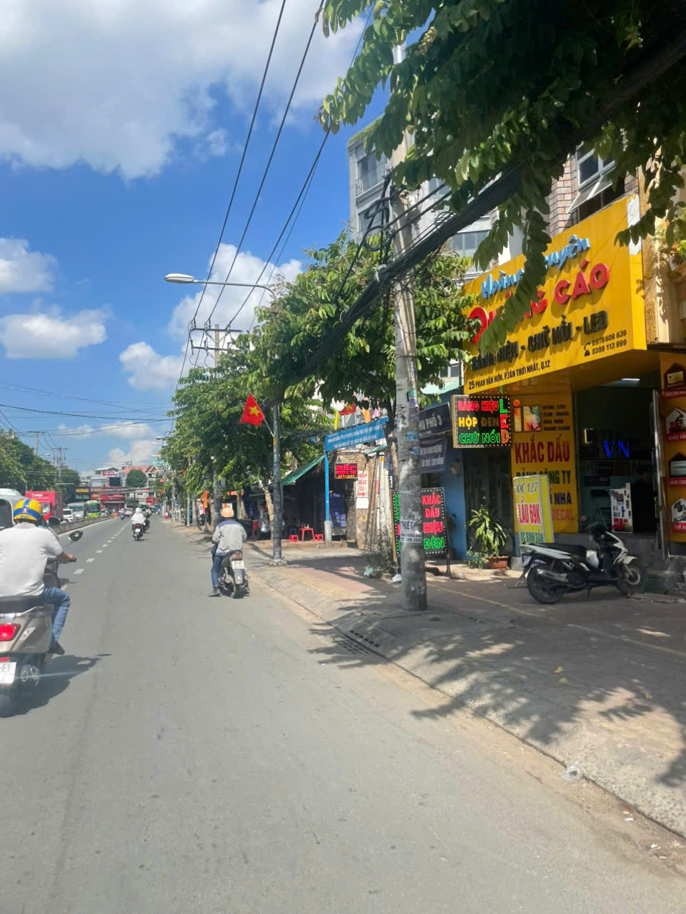 BÁN NHÀ GÓC 2 MẶT TIỀN PHAN VĂN HỚN – VỊ TRÍ VÀNG, TIỀM NĂNG KHAI THÁC CAO 15996467