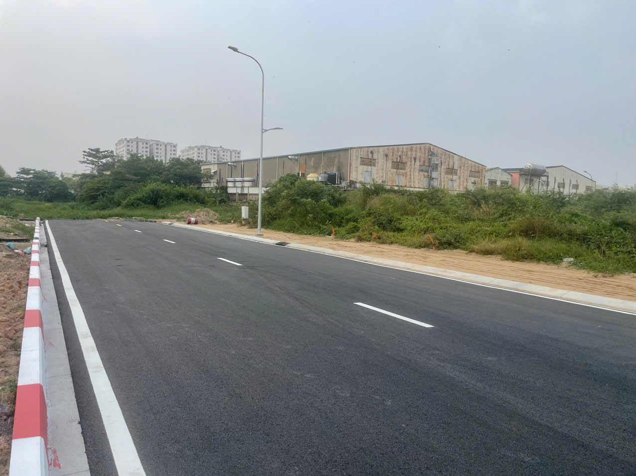 GIÁ RẺ NHẤT KHU VỰC! – 2 LÔ ĐẤT SAU MẶT TIỀN DƯƠNG THỊ GIANG, Q12 15996489