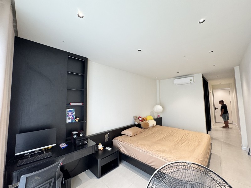 Bán nhà mặt phố Ngọc Thuỵ,Long Biên 6 tầng,95m kinh doanh nhỉnh 27 tỷ 15996504