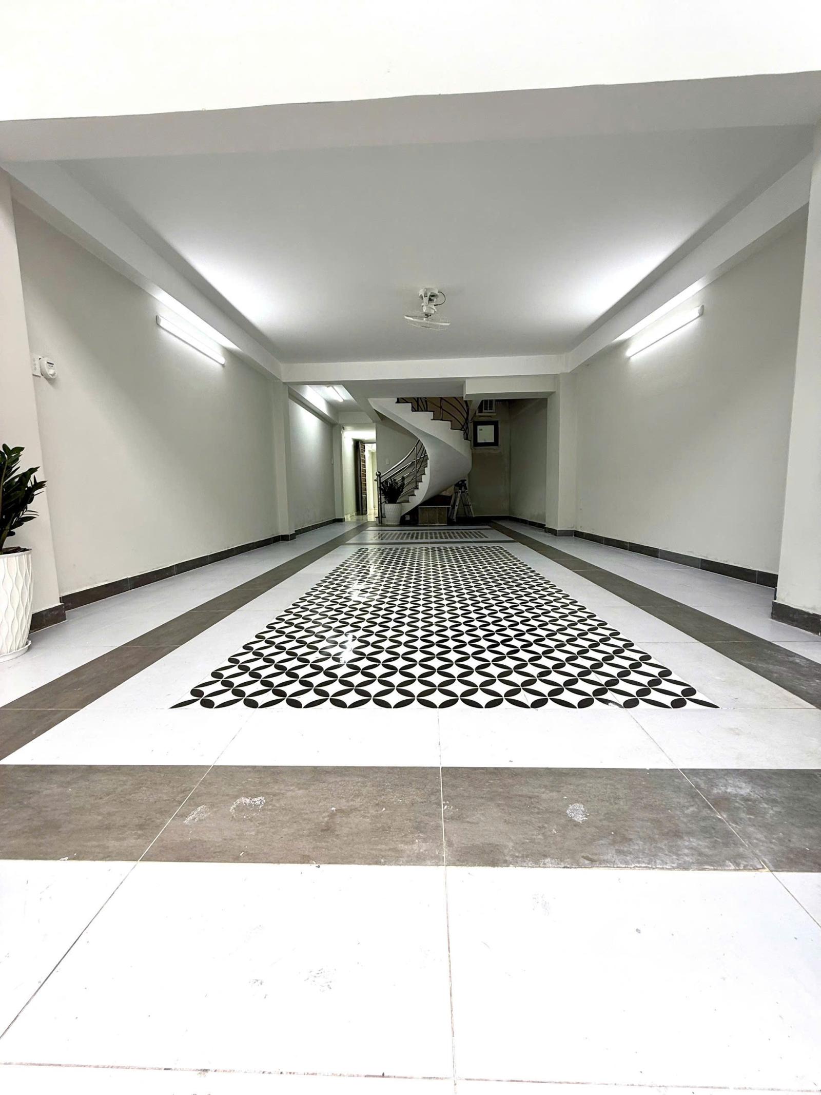 Bán nhà mặt tiền Nguyễn Văn Đậu Bình Thạnh, 5x40, Hầm 7 tầng(1000m2 sàn), 23PN, HDT 140tr 15996508