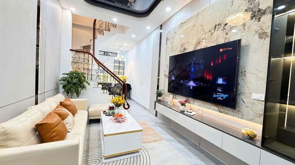 BÁN GẤP NHÀ ĐẸP NGỌC KHÁNH  PHỐ VIP BA ĐÌNH FULL NỘI THẤT 36M X 4 TẦNG 9,5 TỶ 
 15996509