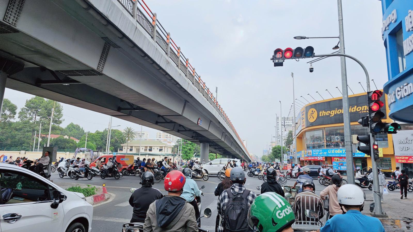 Nhà Mặt Phố Khu 307 Bàu Cát 33m2, 2 Tầng, Sổ Hồng Riêng, Giá 15 Tỷ! LH: 0898333313 15996511