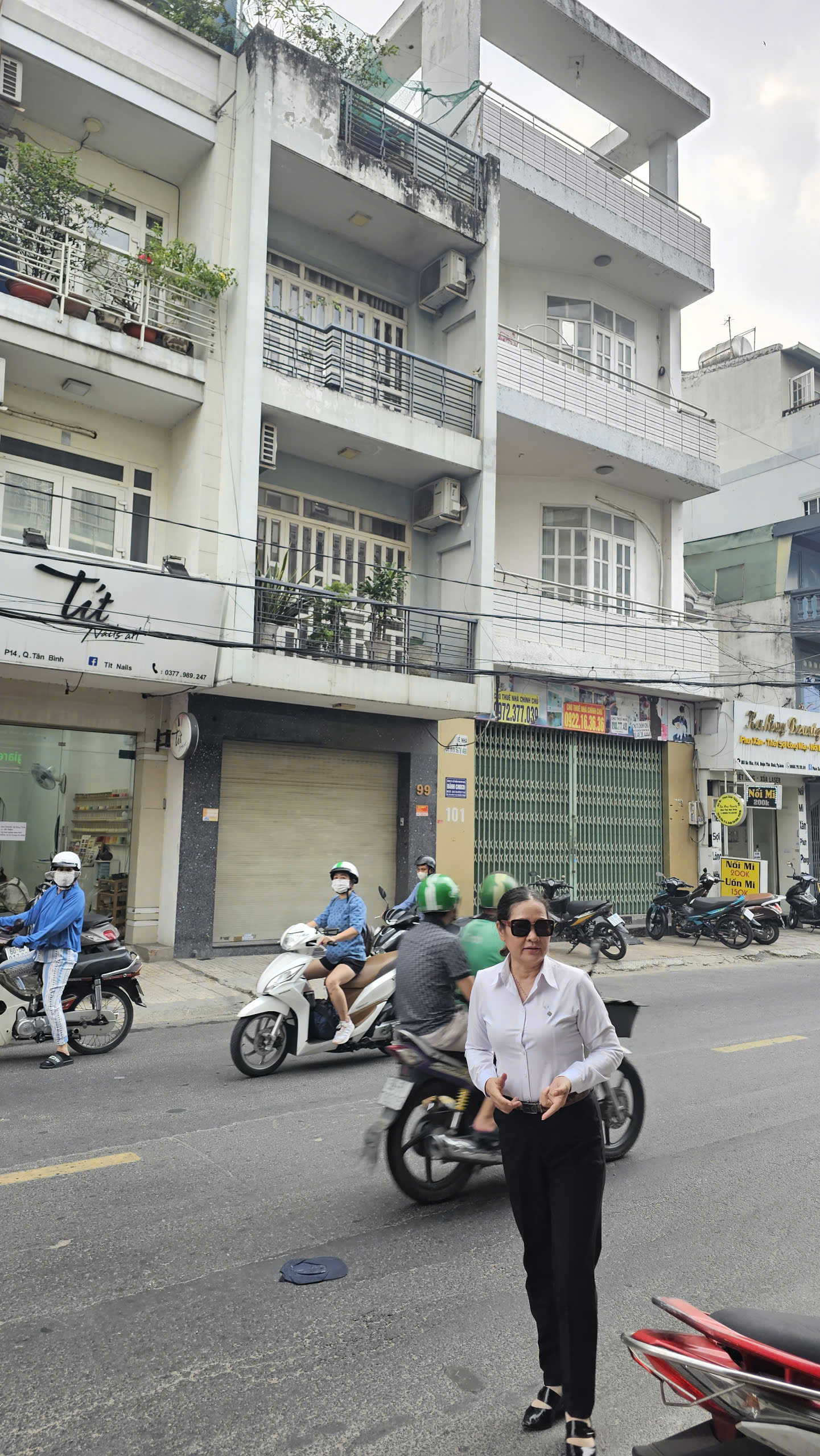 Nhà Mặt Phố Khu 307 Bàu Cát 33m2, 2 Tầng, Sổ Hồng Riêng, Giá 15 Tỷ! LH: 0898333313 15996511