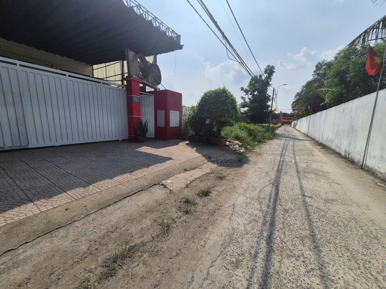 BÁN NHÀ XƯỞNG BÌNH MỸ – CỦ CHI – DÒNG TIỀN 50TR/THÁNG CHỈ NHĨNH 17Đ 15996515