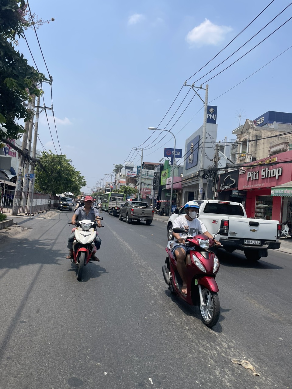 Bán nhà 3 tầng 5x25m giá 16,5 tỷ Đường Nguyễn Ảnh Thủ 15996542