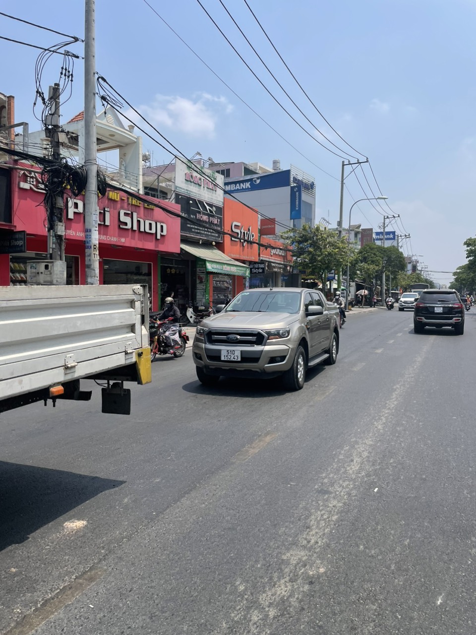 Bán nhà mặt tiền 5x29m giá 15,8 tỷ Đường Nguyễn Ảnh Thủ 15996543