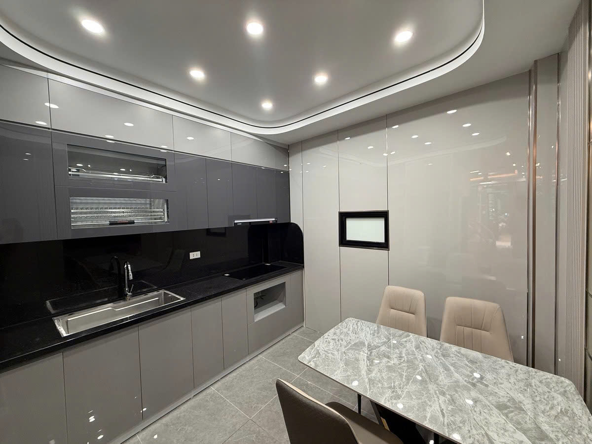 Bán CHDV Quan Nhân gần ôtô, 38m2-5T, full nội thất mới xịn xò cực đẹp, giá 11 tỷ 15996562