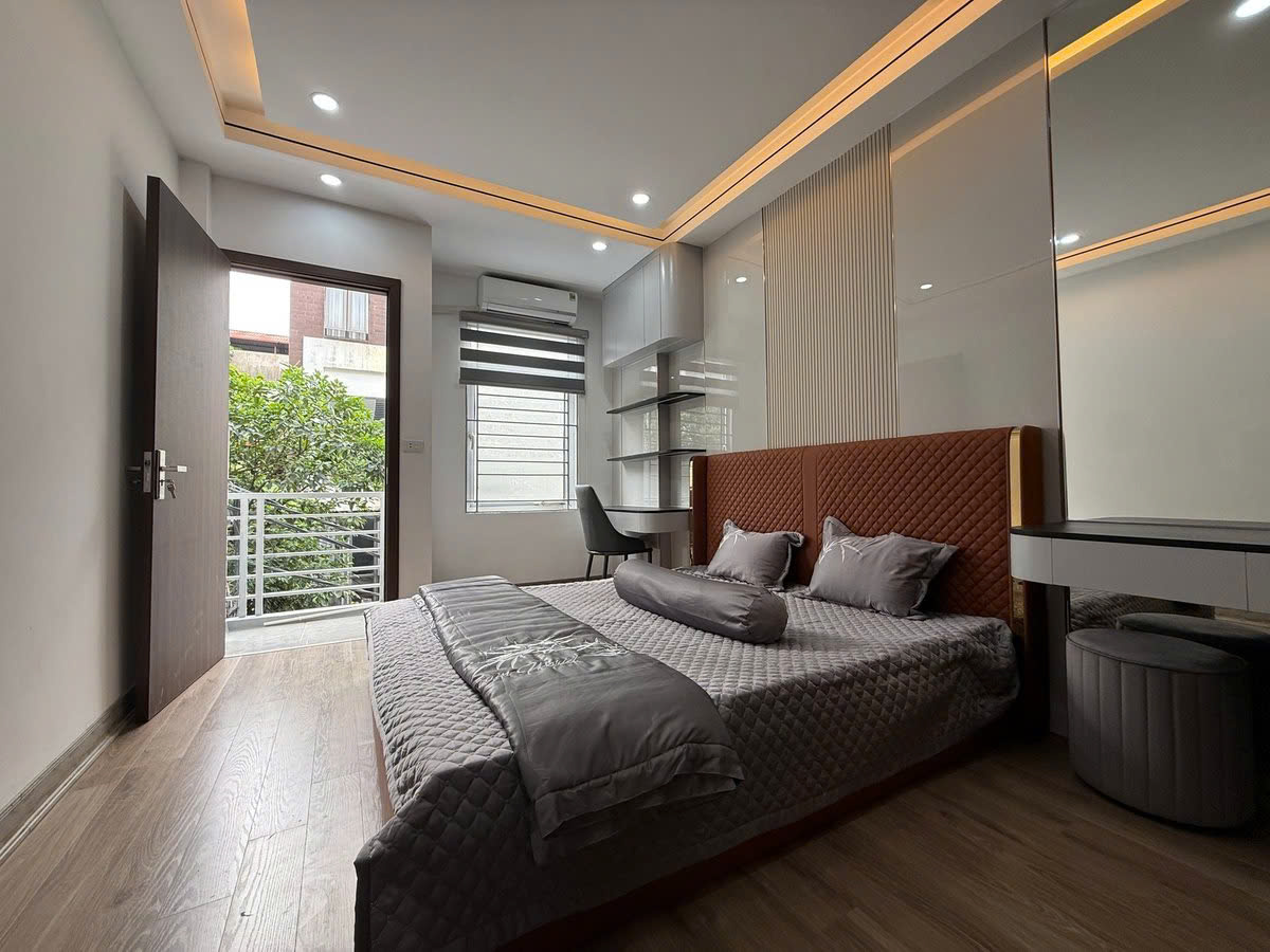 Bán CHDV Quan Nhân gần ôtô, 38m2-5T, full nội thất mới xịn xò cực đẹp, giá 11 tỷ 15996562