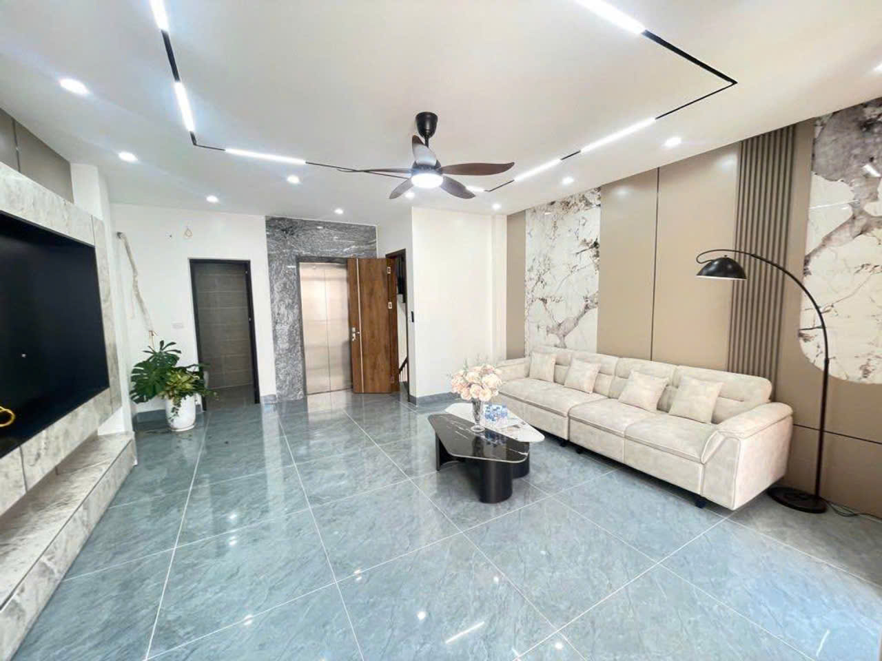 ✨ TÁC PHẨM NHÀ PHỐ CAO CẤP – TRUNG TÂM THẠCH BÀN ✨ 15996563