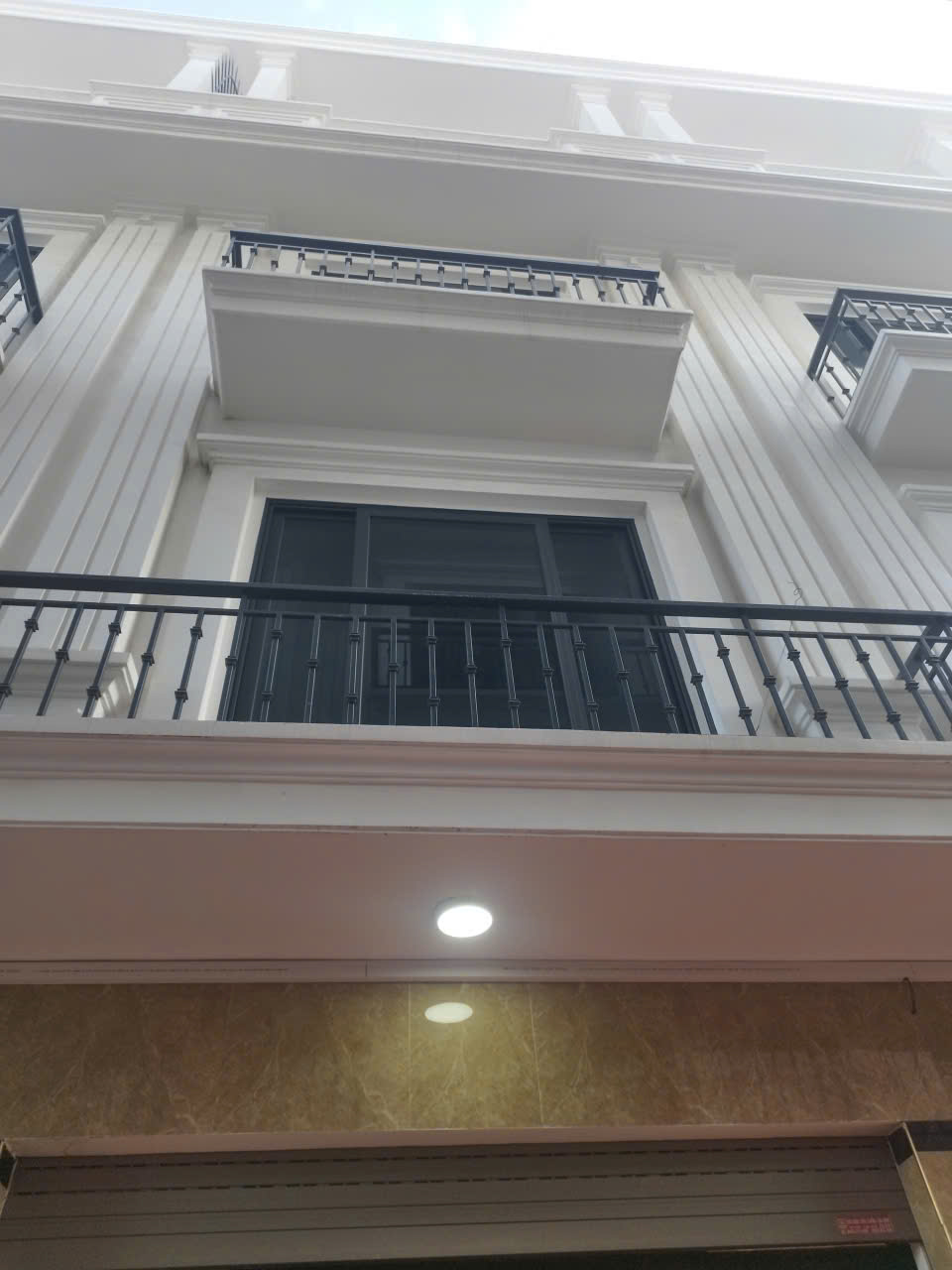 BÁN NHÀ 4 TẦNG NAM HẢI – HẢI AN – Ô TÔ ĐỖ CỬA – GIÁ 2,85 TỶ 15996574