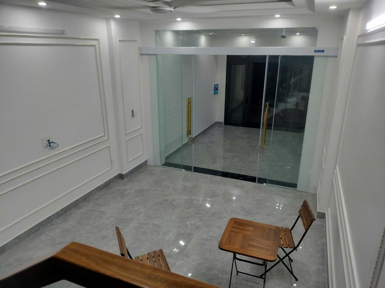 BÁN NHÀ 4,5 TẦNG HẢI AN – GẦN NGÃ 6 CÁT BI – THANG MÁY – NGÕ RỘNG – 7,3 TỶ 15996581