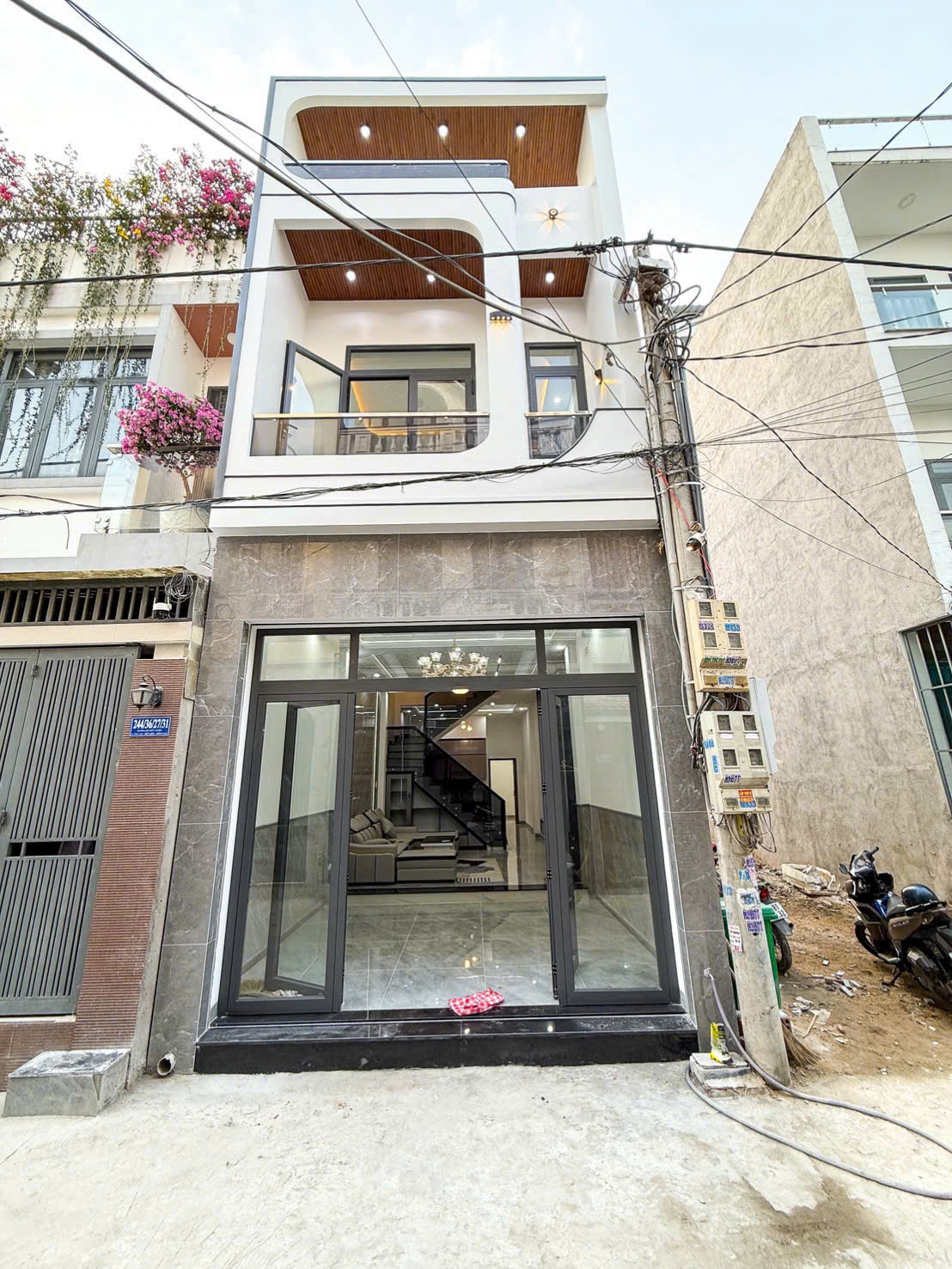 📣📣 Bán nhà 1 Trệt 1 Lầu SHR thổ cư 67m2 đường ô tô chỉ 3,150 tỉ 15996587