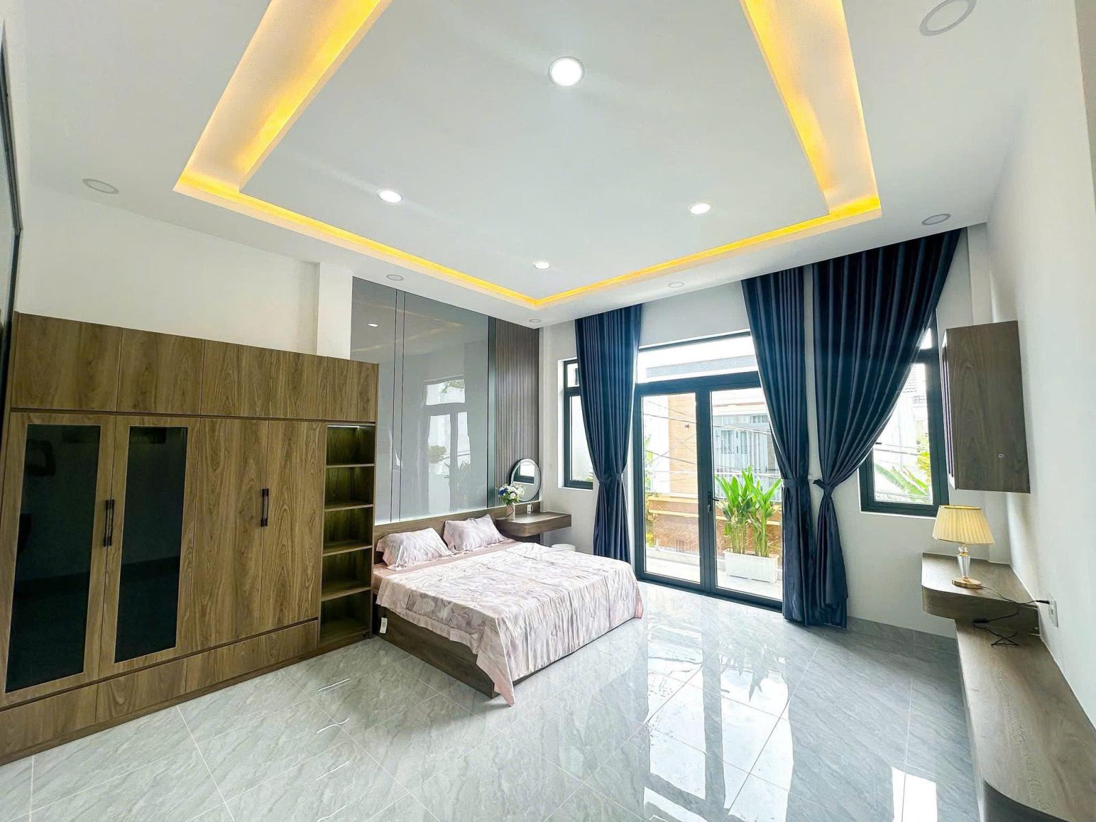 📣📣 Bán Nhà 1 trệt 2 lầu 82m2 Sổ riêng thổ cư đường ô tô chỉ 4,950 tỉ 15996598