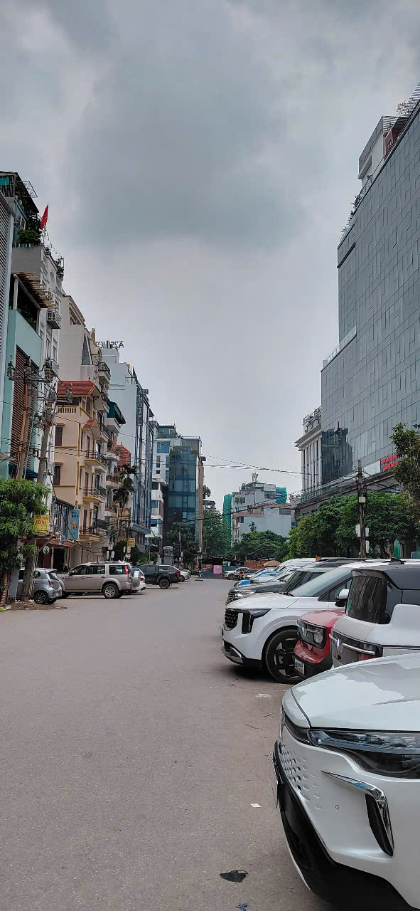 MẶT PHỐ GIANG VĂN MINH 90M 6 TẦNG MẶT TIỀN 5M 40 TỶ 15996607