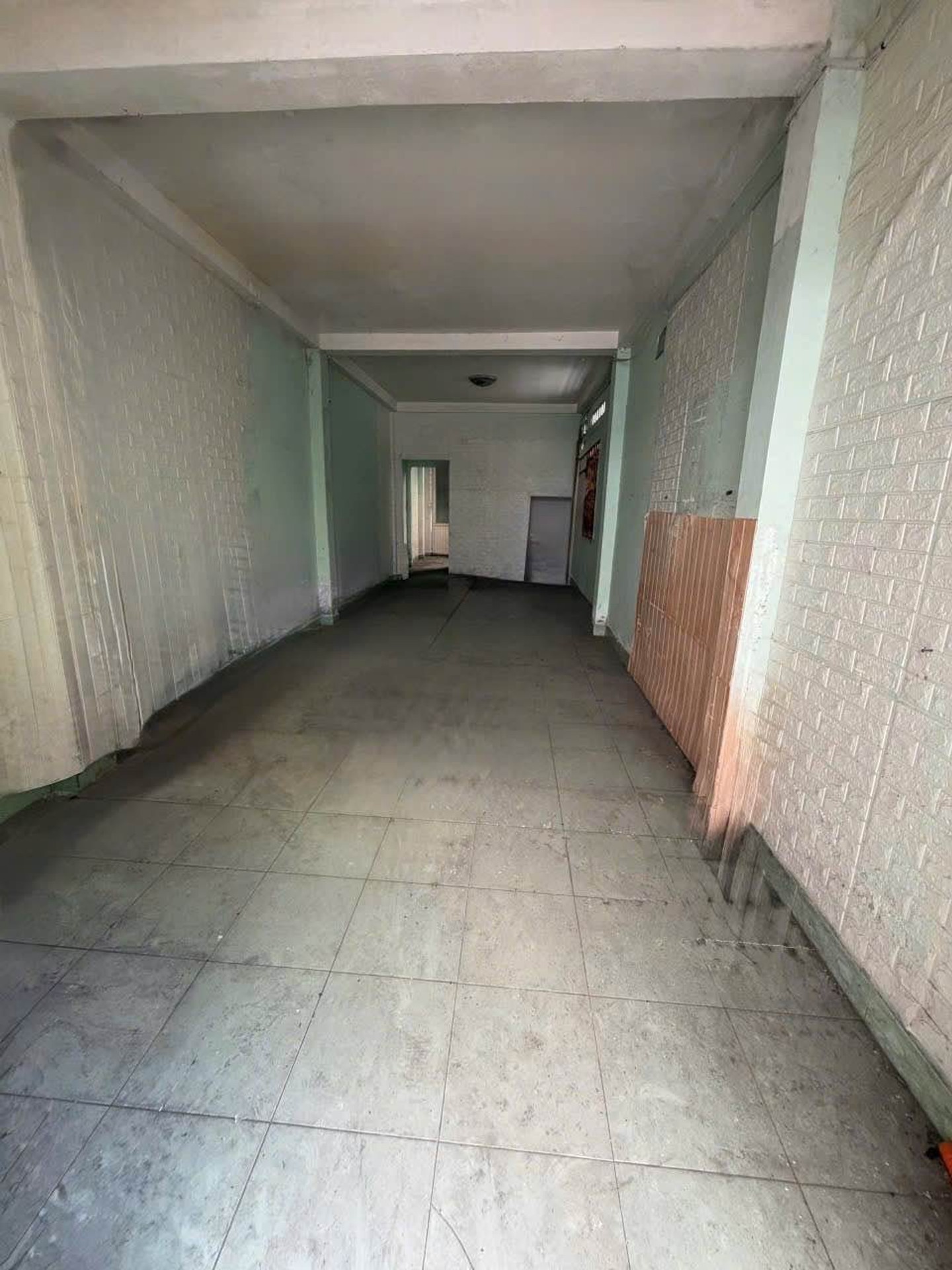 BÁN GẤP NHÀ HXH GIÁ 12 TỶ CỰC TỐT.
HXH Bạch Đằng, Bình Thạnh 106 m2, (3.5X30) 
 15996661