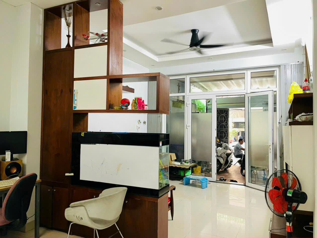 CHO THUÊ NHÀ NGUYÊN CĂN MẶT TIỀN – VỊ TRÍ KINH DOANH TỐT 15996665