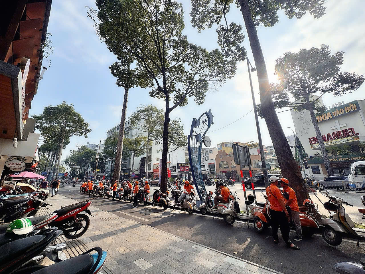 VỊ TRÍ SIÊU VIP - BÁN NHÀ MTKD Đ.TRẦN HƯNG ĐẠO, QUẬN 1 - DT 4M*20M VUÔNG ĐẸP - HDT ĐỀU 50TR/TH - 15996690