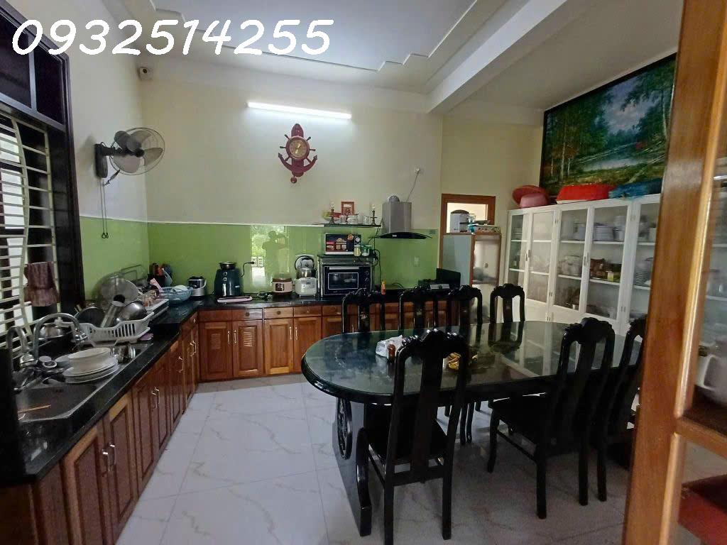 Biệt Thự View Thăng Long - 2 mặt tiền - Trung tâm Cẩm Lệ - 240m2 - Giá rẻ nhất khu vực. 15996692