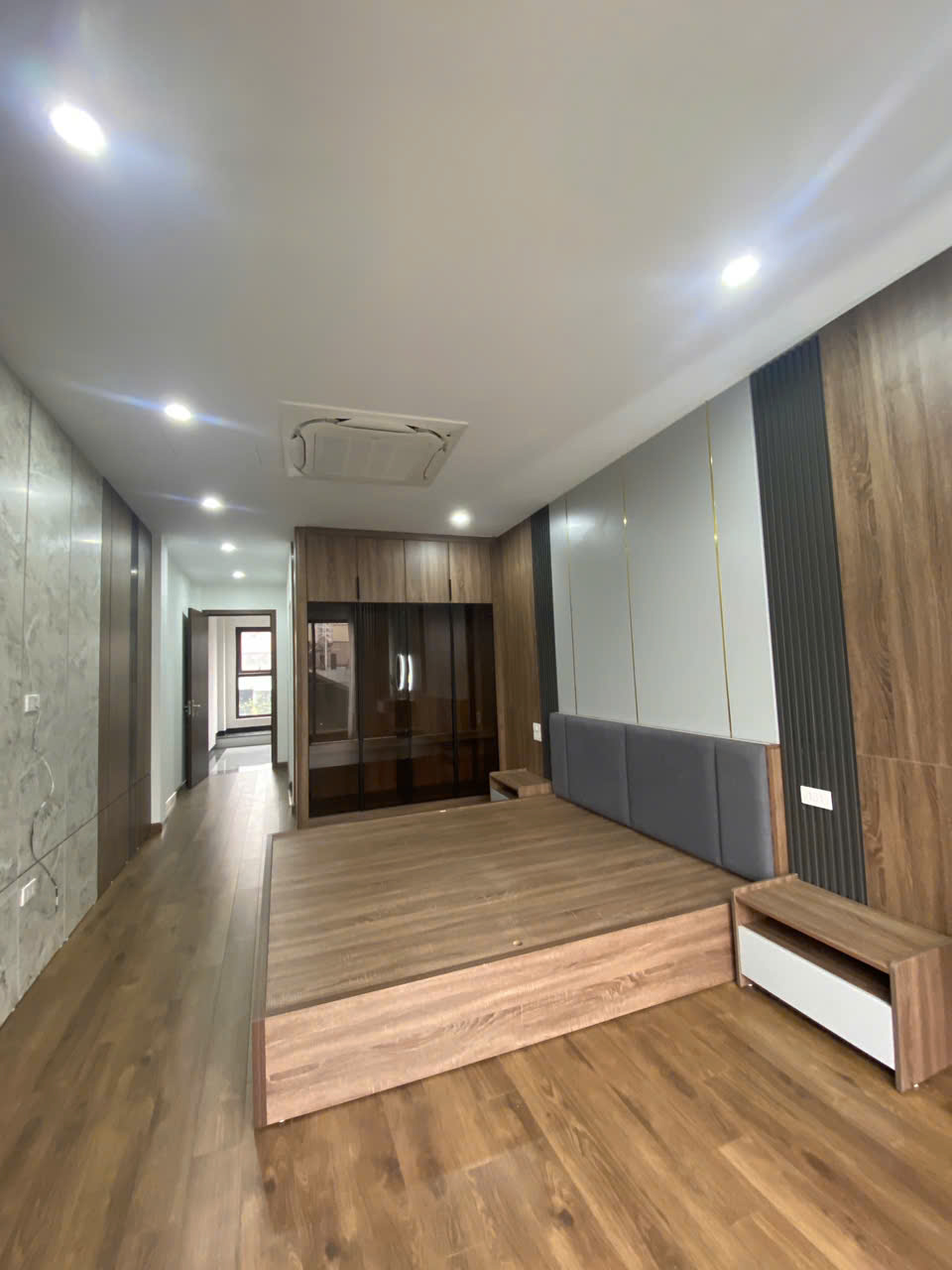 ÁN NHÀ THƯỢNG THANH – 5 TẦNG THANG MÁY – FULL NỘI THẤT – 10.5 TỶ 15996711