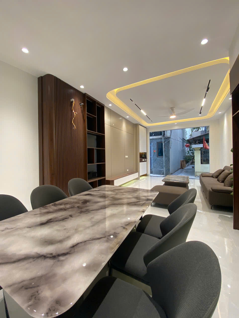 ÁN NHÀ THƯỢNG THANH – 5 TẦNG THANG MÁY – FULL NỘI THẤT – 10.5 TỶ 15996711