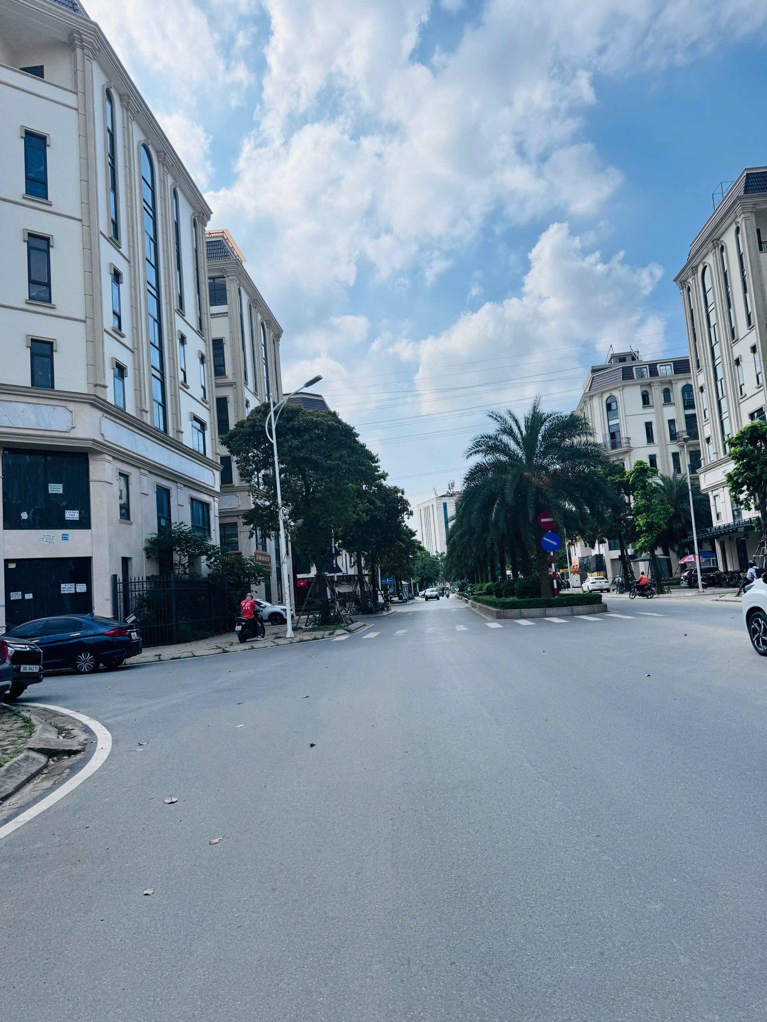 Bán biệt thự chính chủ cần bán Him Lam Vạn Phúc Hà Đông 91m 6T thang máy hai mặt 33 tỷ tỷ 15996753