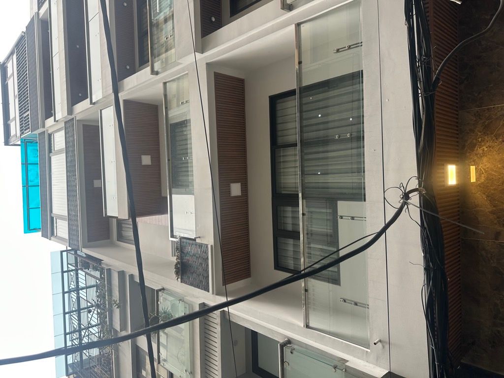 Bán nhà Ngọc Thuỵ 44m x 7T gara oto thang máy nhỉnh 15t còn tl 15996764