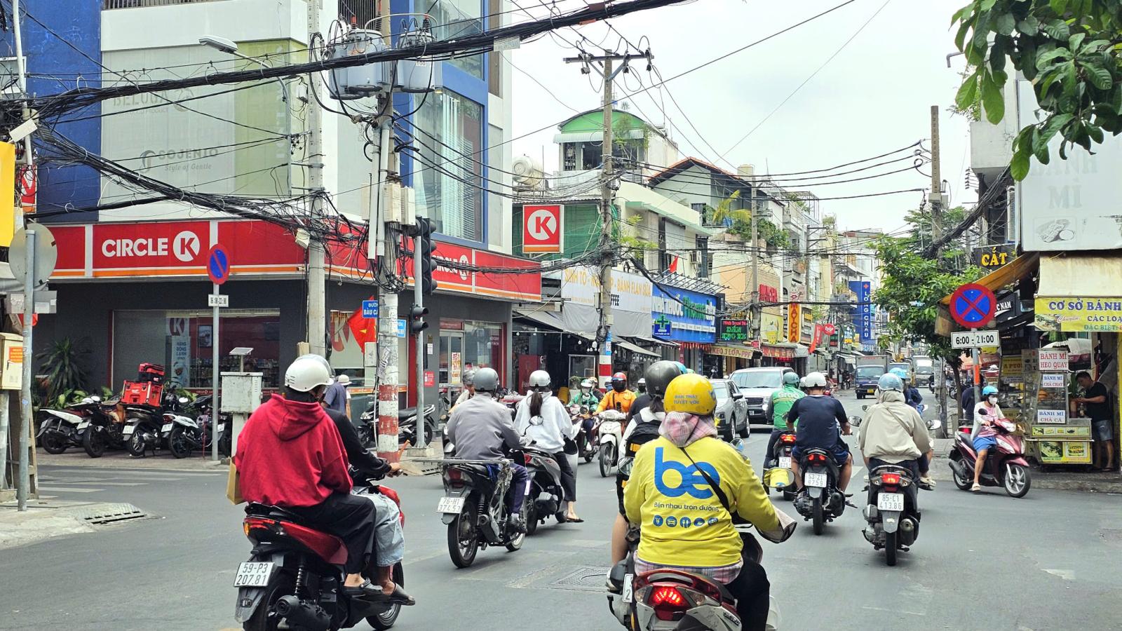 Nhà Mặt tiền khu 307/23 Bàu Cát, Tân Bình 133m2 - 15 tỷ - Sổ Hồng, Đông Nam, 2 Tầng 15996781