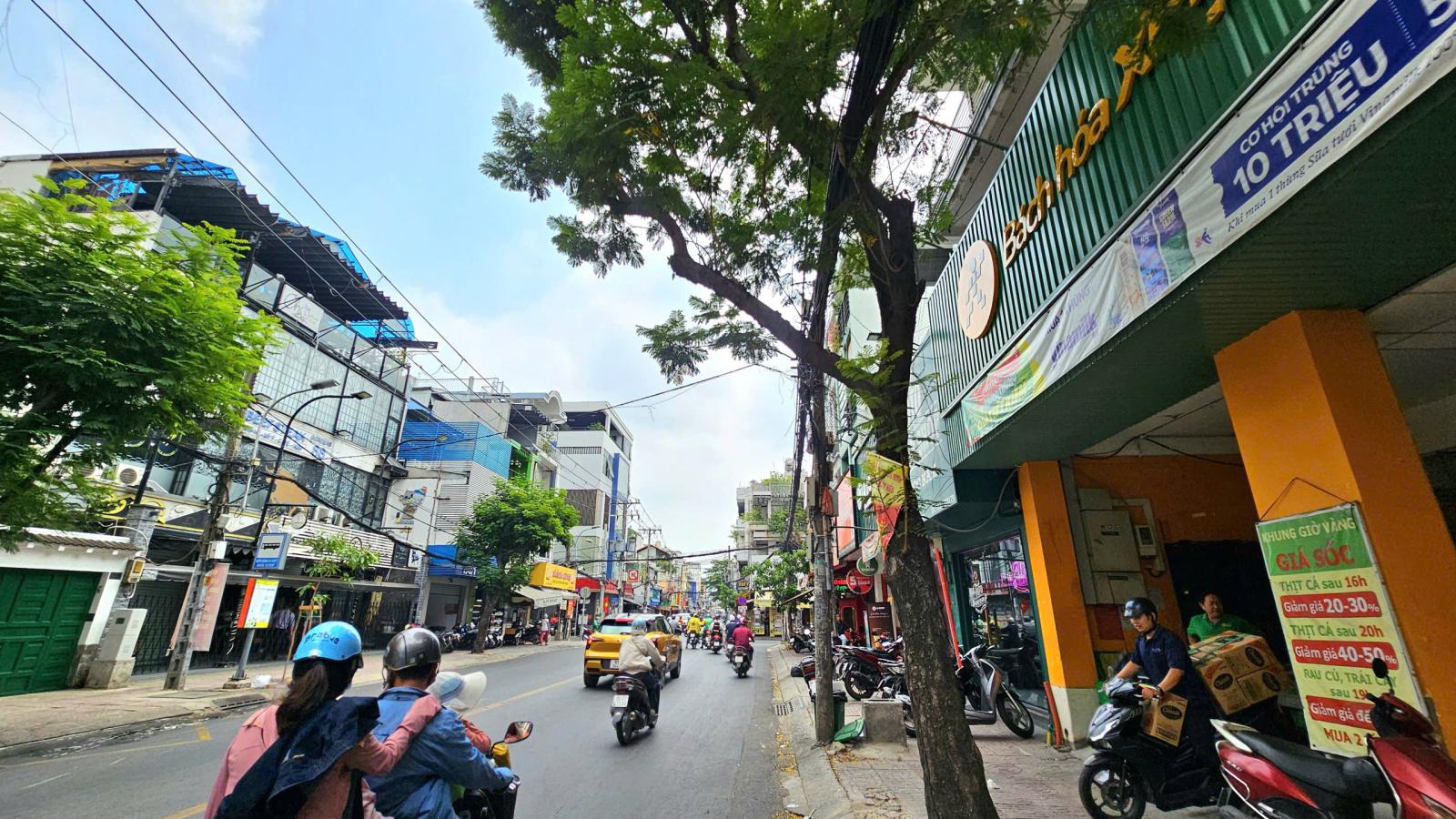 Nhà Mặt tiền khu 307/23 Bàu Cát, Tân Bình 133m2 - 15 tỷ - Sổ Hồng, Đông Nam, 2 Tầng 15996781