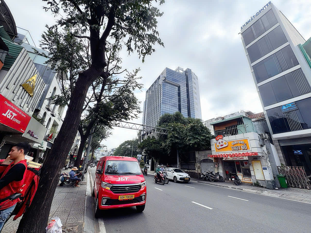 BÁN NHÀ MẶT TIỀN KD Đ.VÕ THỊ SÁU, QUẬN 1 - 96M2  SỔ HỒNG NỞ HẬU VUÔNG ĐẸP 7M*20M - NGAY GÓC ĐINH 15996783