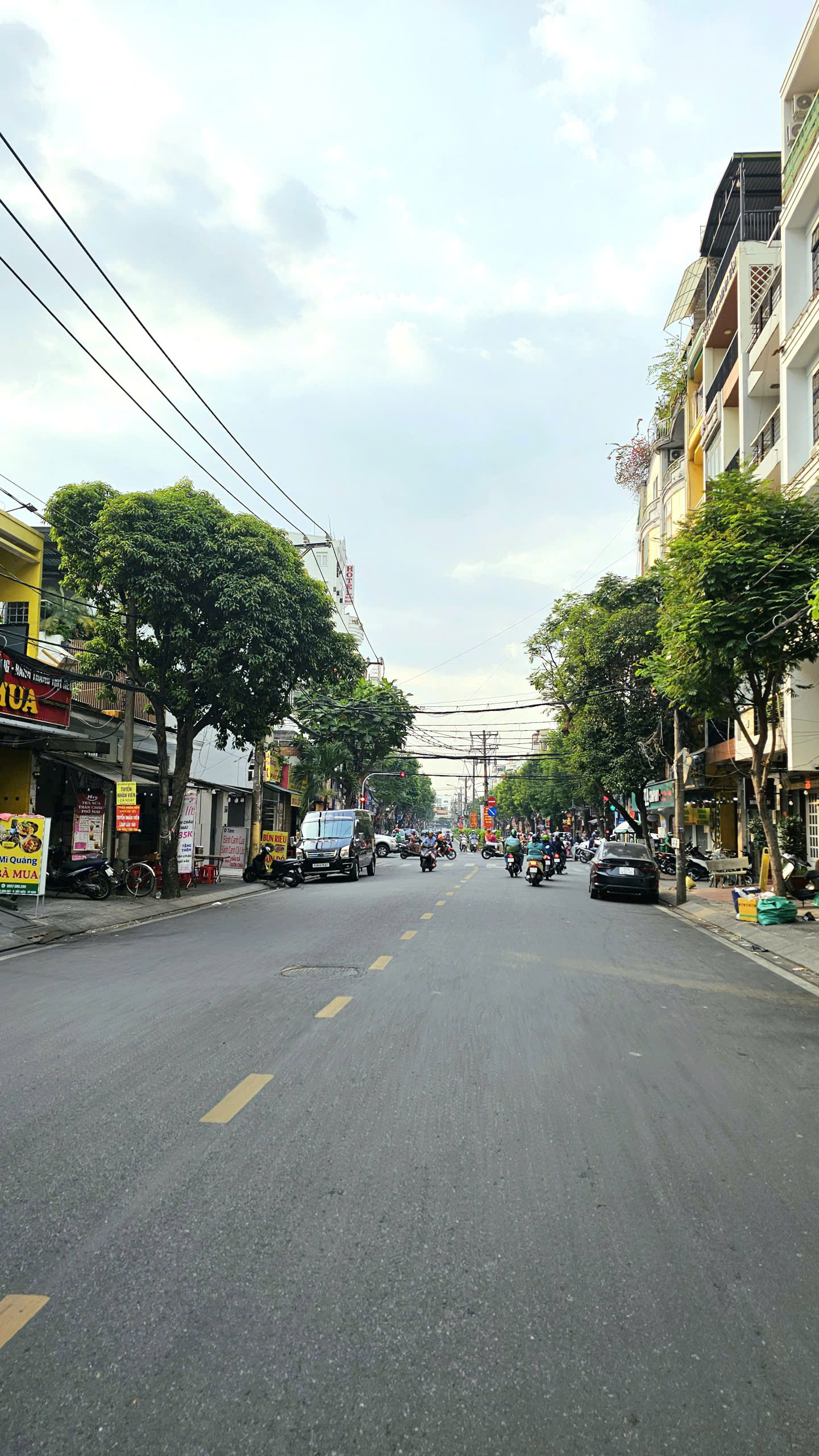 Nhà Mặt Phố 307 Bàu Cát - SP Xây CHDV tối ưu 133m2, 2 Tầng, Hướng ĐN, Sổ Hồng Riêng - 15 Tỷ Tân Bình 15996791