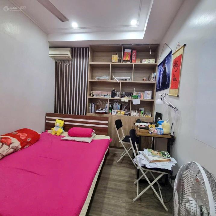 Chỉ mất 10 phút để từ Bùi Xương Trạch lên Ngã Tư Sở, nên đây cũng là địa điểm lý tưởng cho các gia 15996795