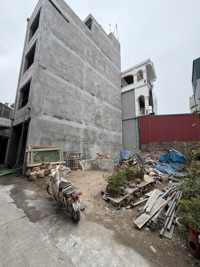 Bán đất ngõ 293 Ngọc Thuỵ 40m x 3,8m oto đỗ cửa tặng GPXD hơn 5t còn tl. 15996797