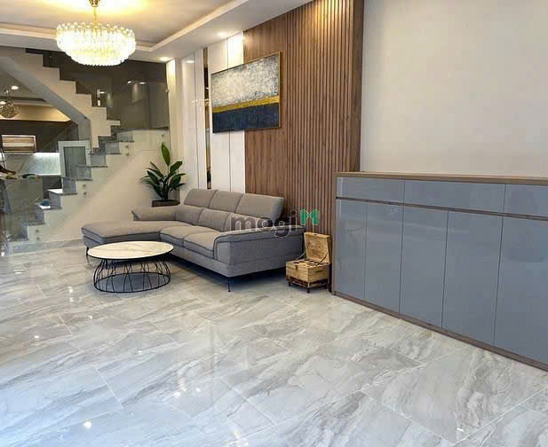 CHÍNH CHỦ CẦN BÁN NHÀ Đ.LÊ THỊ RIÊNG, BẾN THÀNH, Q1 - NGANG HIẾM 6M*18M - THIẾT KẾ DẠNG BIỆT THỰ 15996837