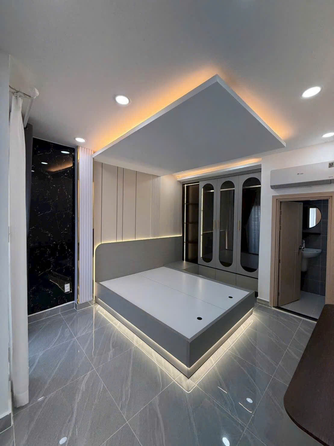 NHÀ MỚI KHU VIP HXH VÕ THỊ NHỜ – 4 TẦNG BTCT – MT HẺM >6M 15996847