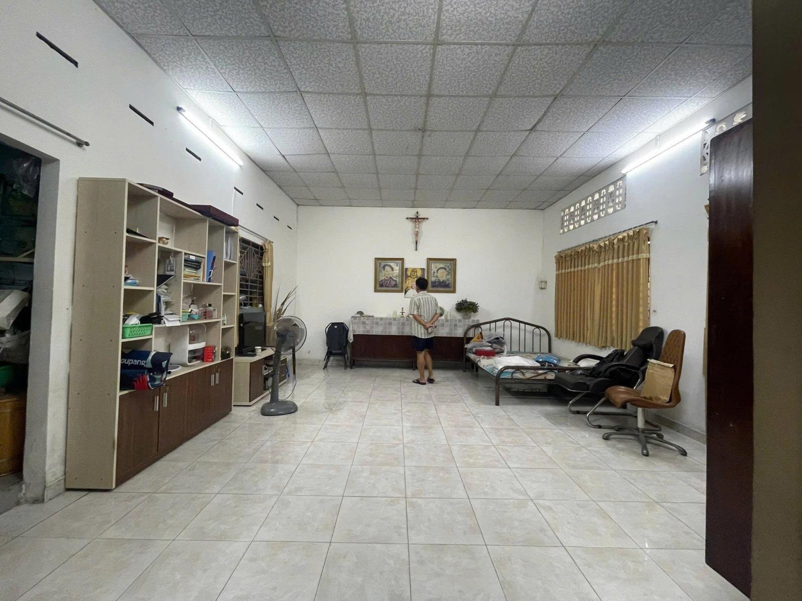 Bán nhà Mặt tiền Nghĩa Hòa -  gần Cách Mạng tháng 8, 12x12m, 2 Tầng cũ, 1 đời chủ, 15,9 tỷ. 15996850