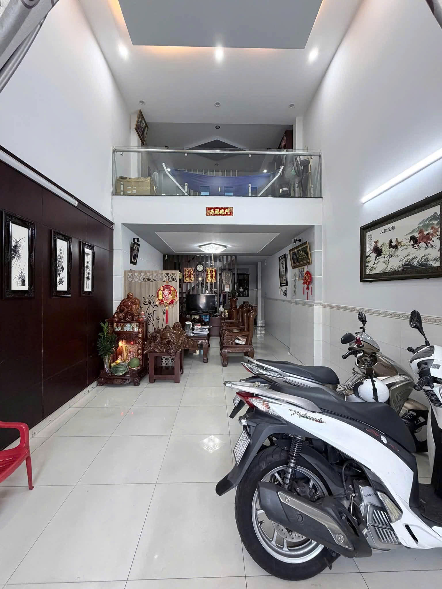 Bán nhà Mặt tiền Đỗ Nhuận - Lê Trọng Tấn, 500m ra Aeon, 4x18m, 4 Tầng - 5PN, 9,8 tỷ. 15996856