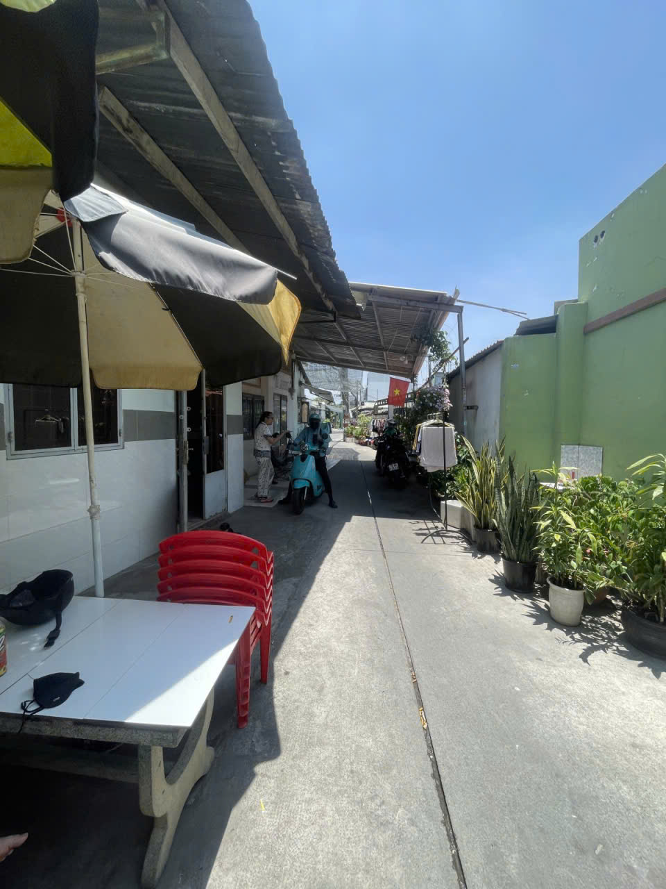 Bán dãy trọ Lê Trọng Tấn Tân Phú gần trường ĐH công thương 200m2-2Tầng Dòng tiền 80tr/th 15996865