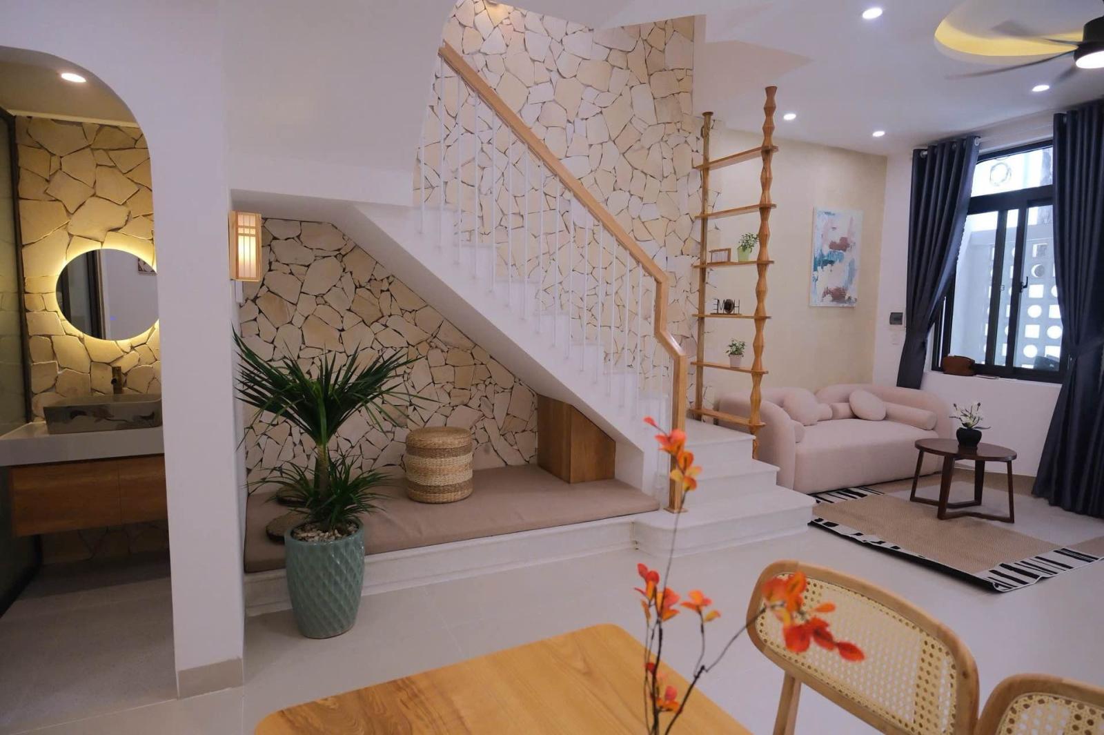 Bán nhà Dũng Sĩ Thanh Khê 52,9m2 3 tầng 3PN full nội thất giá 4,95 tỷ 15996870