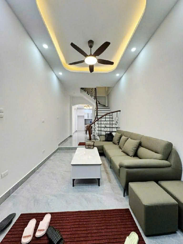 BÁN GẤP NHÀ NGỌC KHÁNH TT BA ĐÌNH MỚI ĐẸP FULL NỘI THẤT 12,7 TỶ 
 15996889