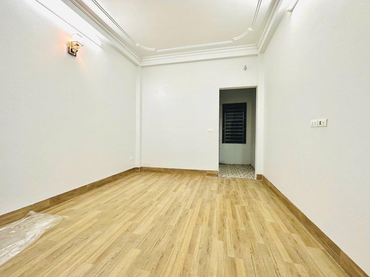 Bán Nhà Trung Kính. Cầu Giấy. Ô Tô. DT 54m2. MT 3.9m. 6 Tầng. Giá 22.4 Tỷ. 15996936