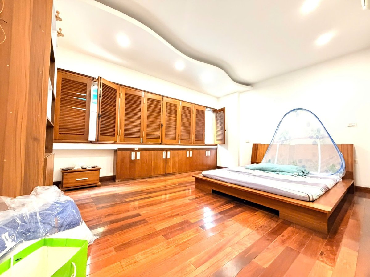 Bán Nhà Trần Duy Hưng. Cầu Giấy. Ô Tô. DT 56m2. MT 5m. 5 Tầng. Giá 36.7 Tỷ. 15996938