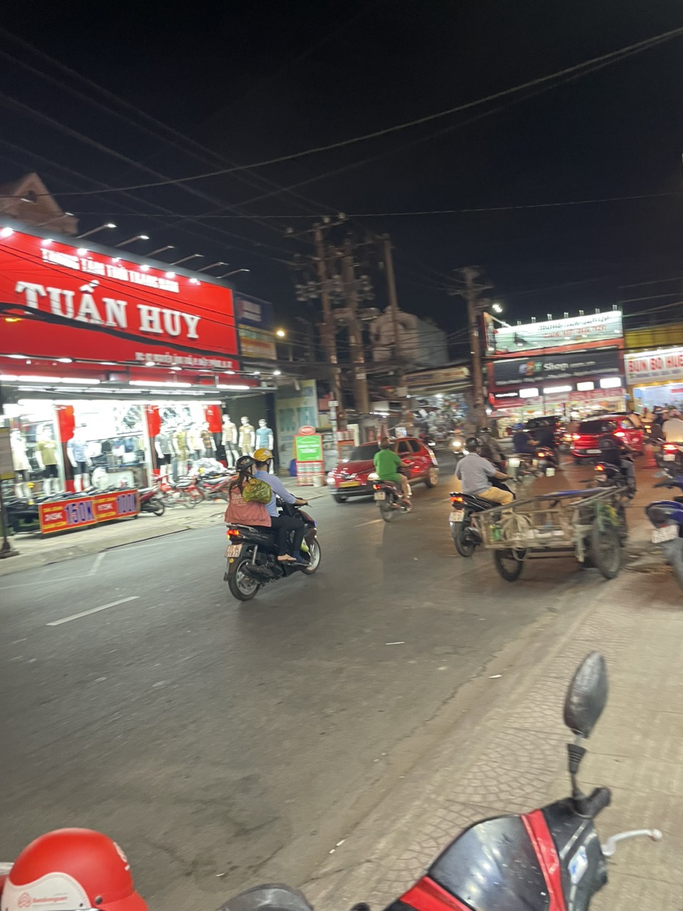 Bán nhà mặt tiền 20x50m giá 89,99 tỷ Đường Nguyễn Ảnh Thủ 15996950